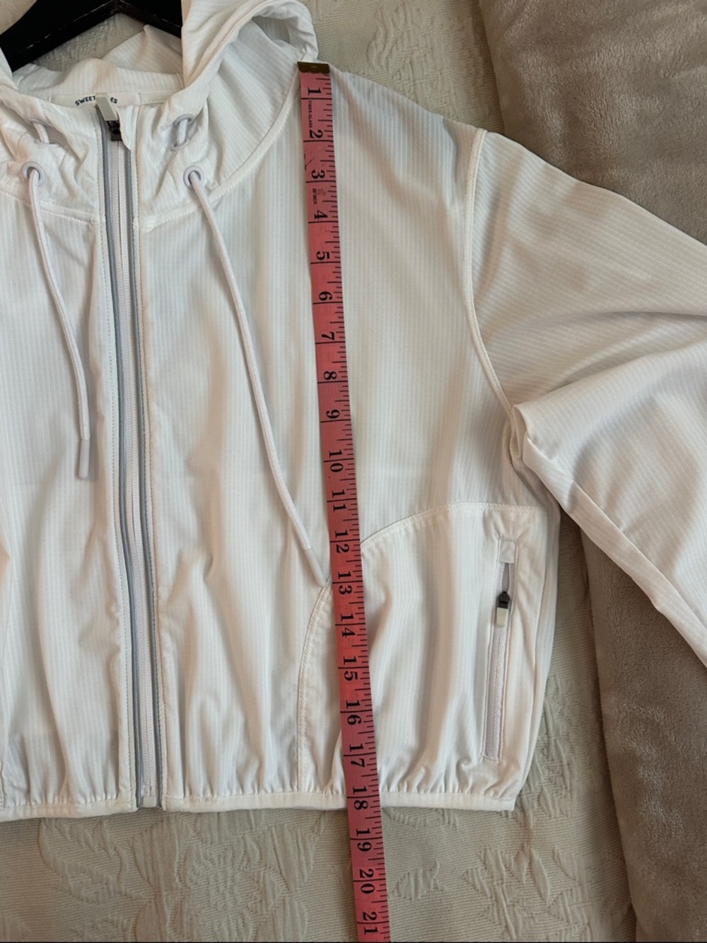 Lightweight White Hooded Windbreaker Jacket - Picture 10 of 12